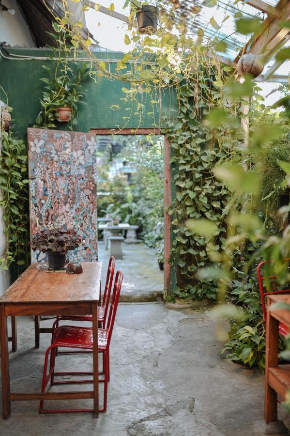 Hotel Snooze Yogyakarta Exterior foto